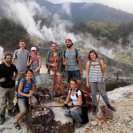 Hostel Bogor Ngoại thất bức ảnh