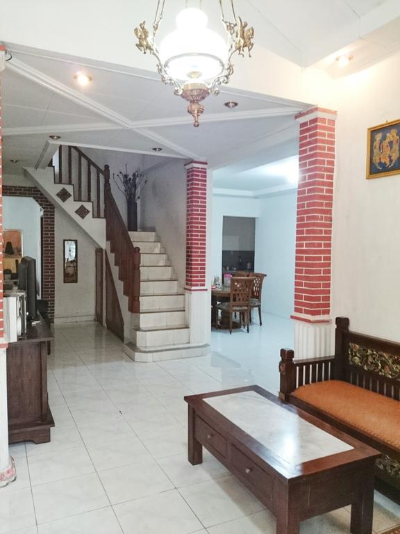 Hostel Bogor Ngoại thất bức ảnh