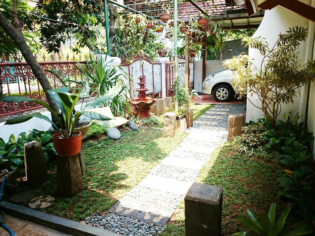 Hostel Bogor Ngoại thất bức ảnh